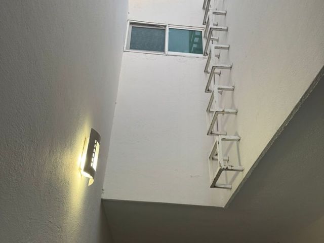 place photo 66