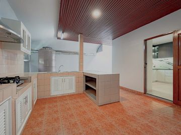 place photo 62