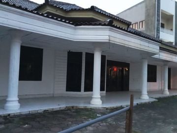 Dijual Rumah Ex Restoran Di Jl. Singosari Raya Semarang