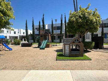 place photo 34