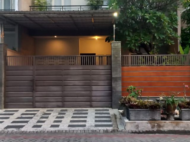 Jual Rumah Araya Surabaya