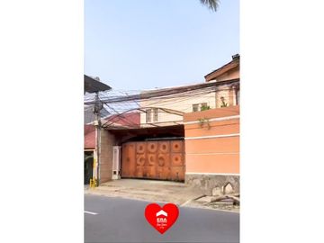 Jakarta Selatan - AC, Air, Pay TV access