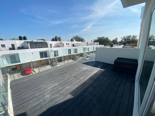place photo 25