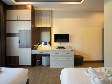 place photo 34