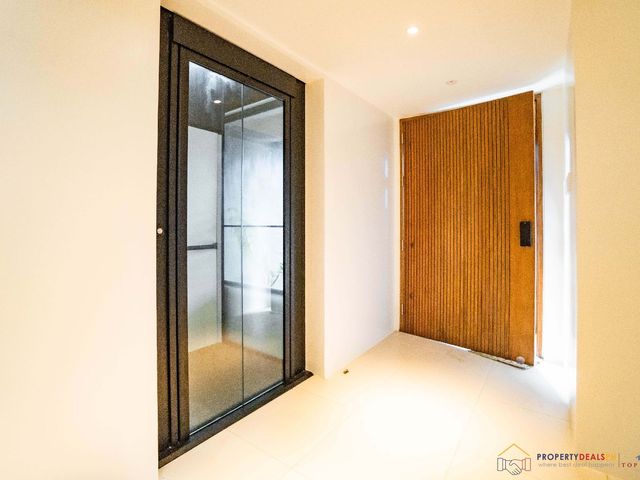 place photo 42