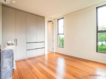 place photo 58