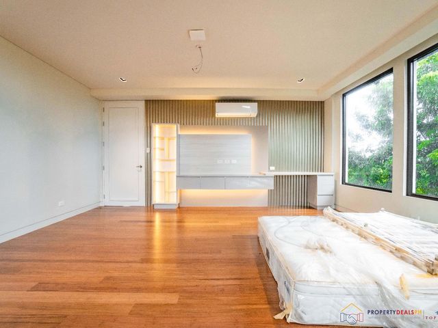 place photo 66