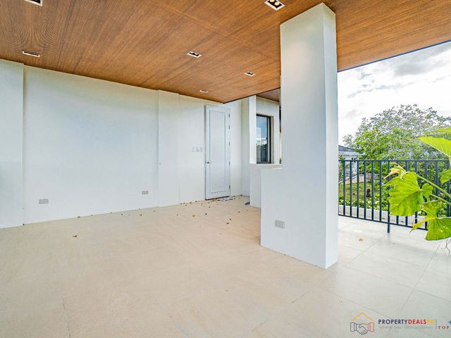 place photo 76