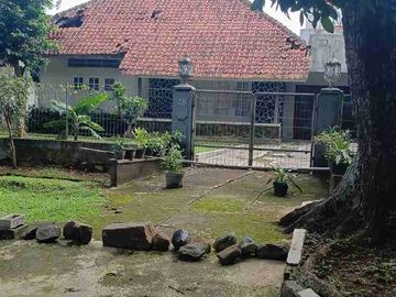 Rumah dijual di Babakan - Listrik, Taman