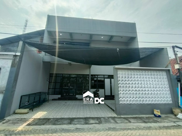 Rumah dijual di Plombokan - Air, Listrik