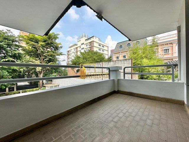 place photo 54