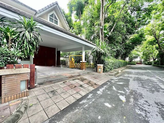 place photo 47