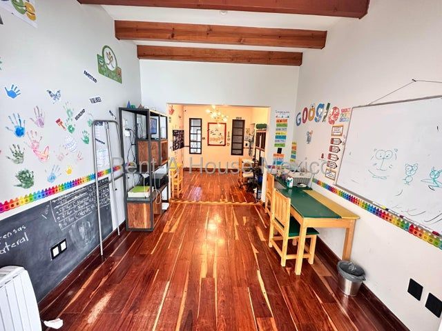 place photo 49