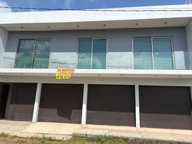 NUEVO Y HERMOSO DEPARTAMENTO CON LOCALES COMERCIALES - VENTA