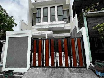 Medokan Ayu, Rungkut, Surabaya, Jawa Timur