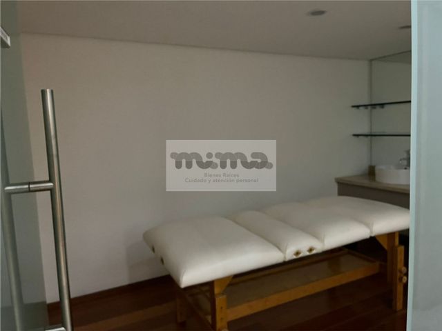 place photo 80