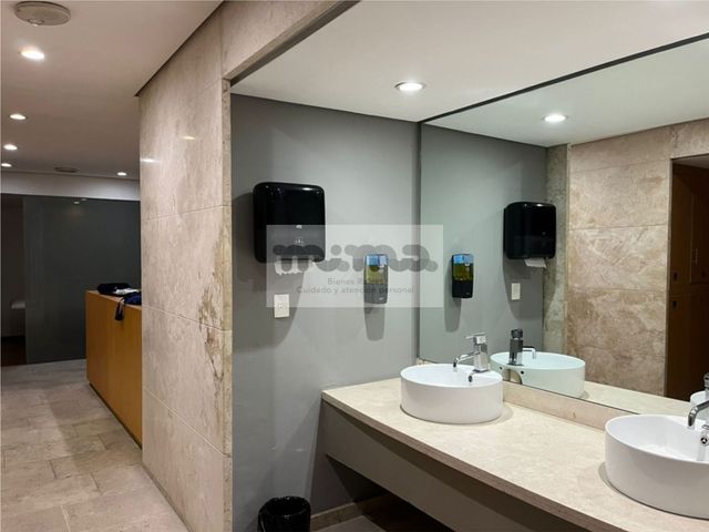 place photo 79