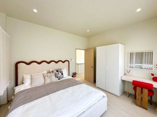 place photo 63