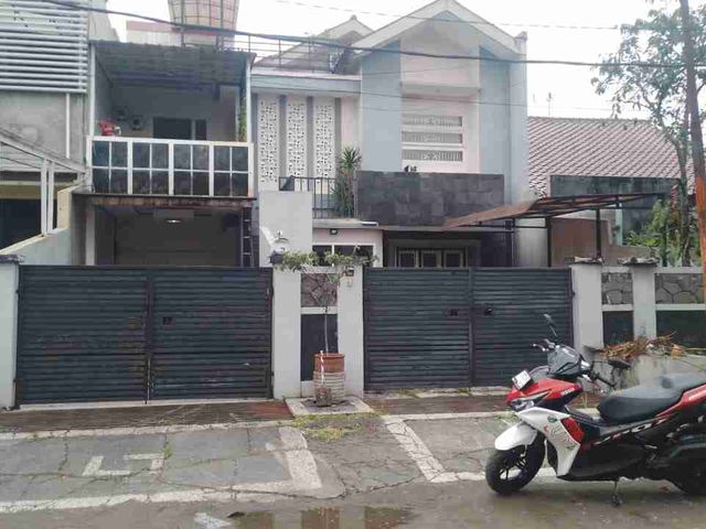 rumah minimalis lt300/500 hrg2, 9m di Arcamanik dekat pusat kota bandung