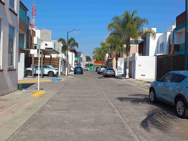 place photo 30