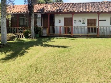 place photo 56