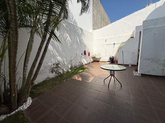 place photo 25