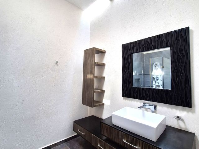 place photo 43