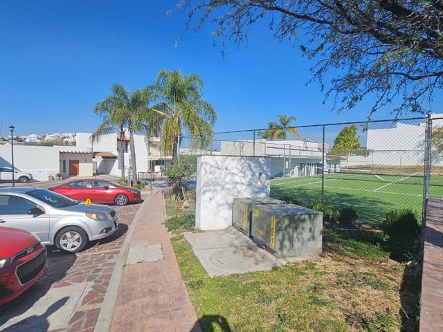 place photo 40