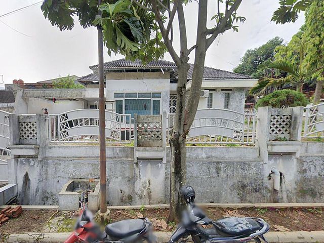 Rumah di Bukit Sari