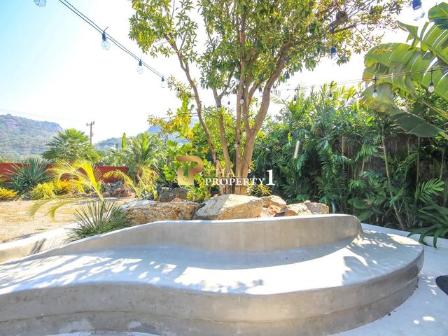 place photo 48