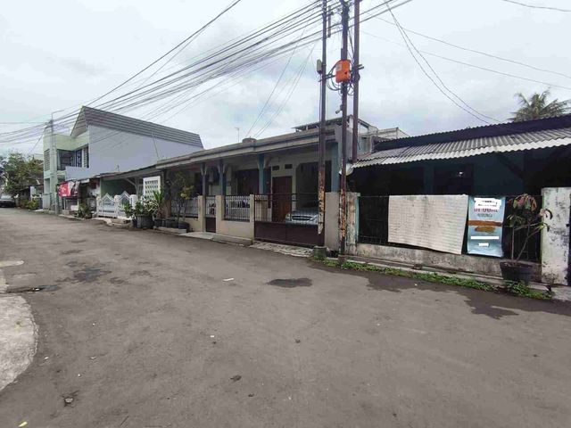 JUAL RUMAH BONUS TANAH LT177/90 HARGA 500JT an di Cinambo cisaranten