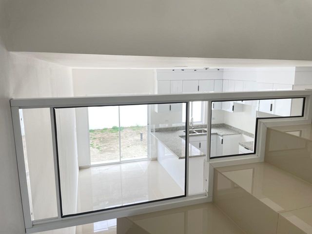 place photo 52