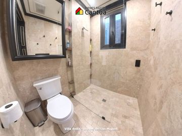 place photo 48