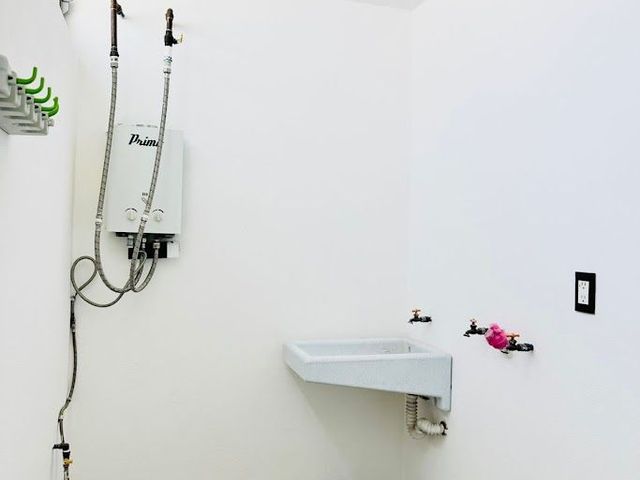 place photo 18