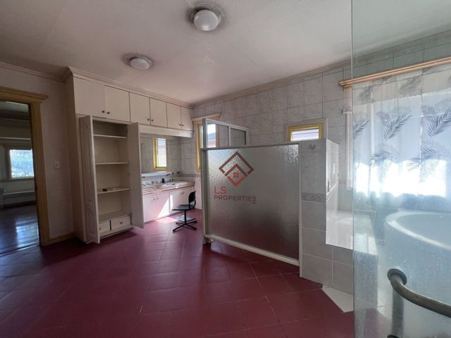 place photo 49