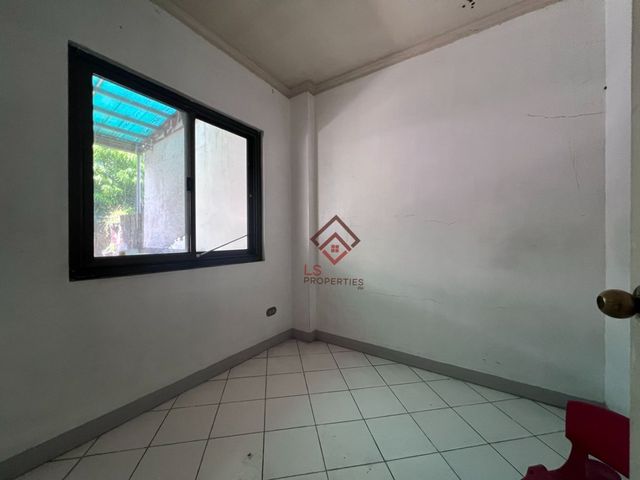 place photo 54