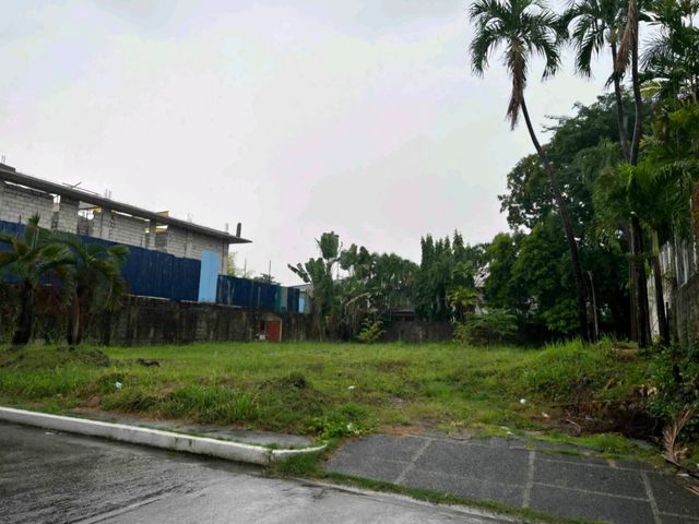 FOR SALE 920 SQM Vacant Lot in Valle Verde 4, Pasig City - OBSL69