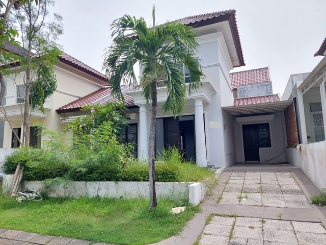 DISEWAKAN RUMAH CITRALAND DEKAT GWALK