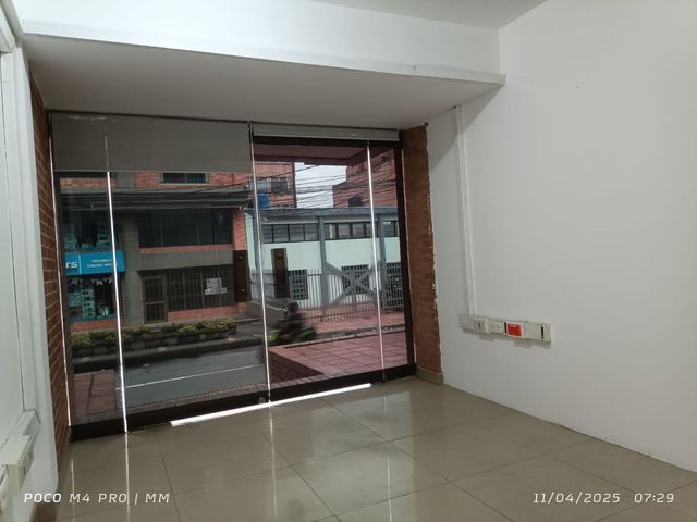 place photo 39