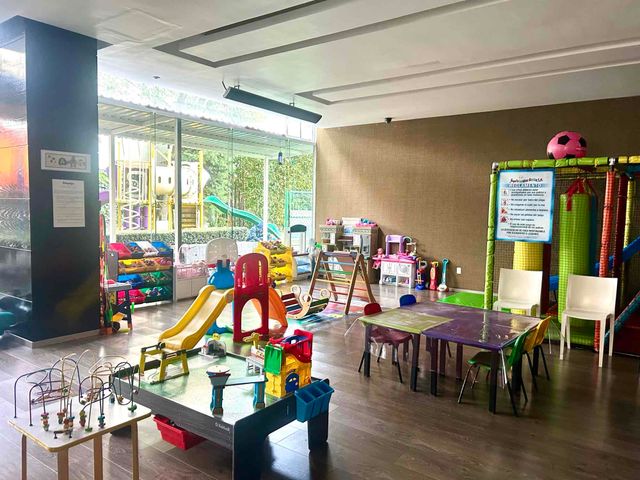 place photo 24