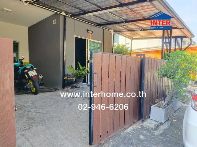 place photo 18
