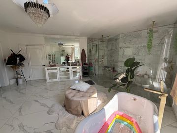 place photo 47