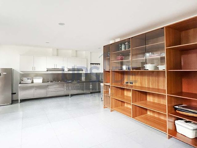 place photo 52
