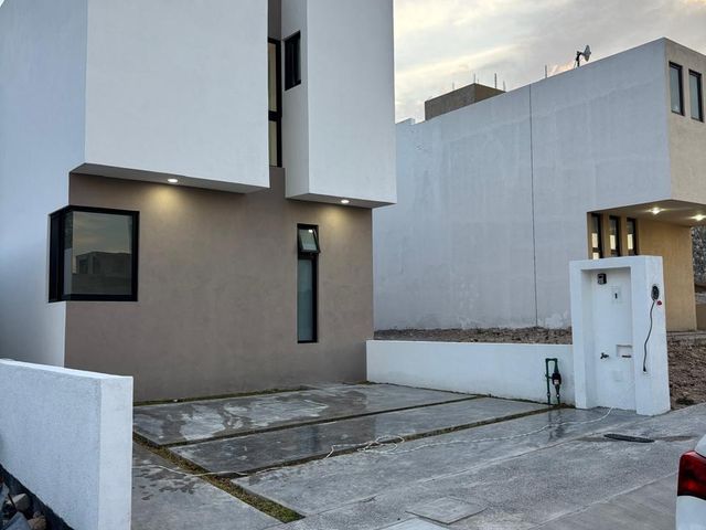 place photo 48