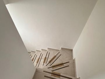 place photo 69