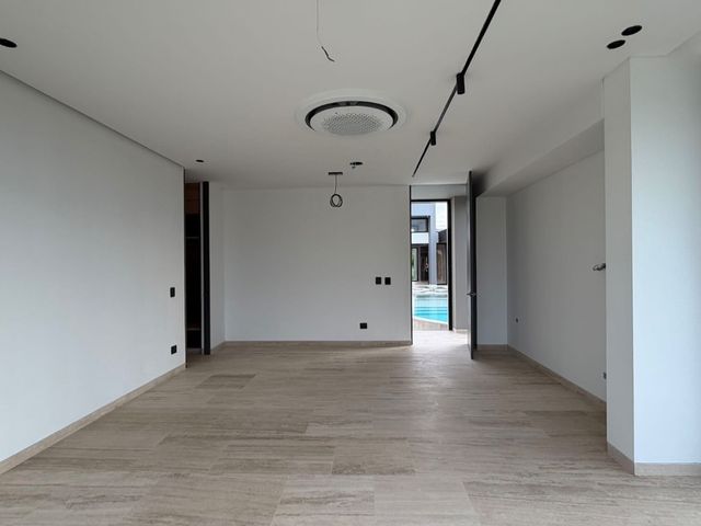 place photo 48
