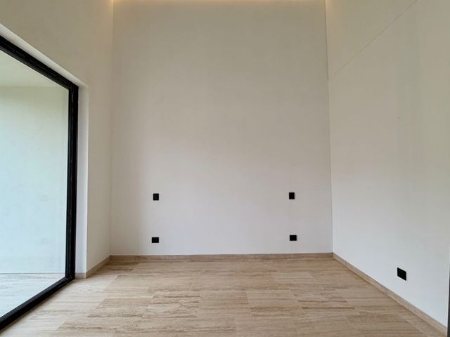 place photo 76