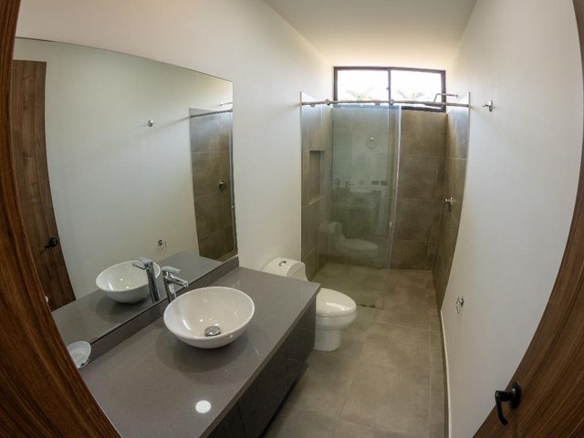 place photo 34