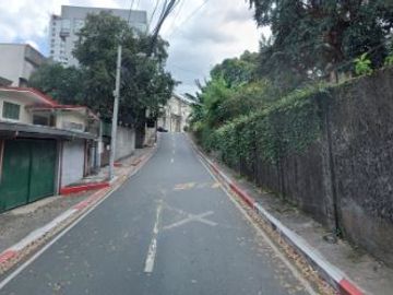FOR SALE - Lot with Old House in Maytunas, San Juan City