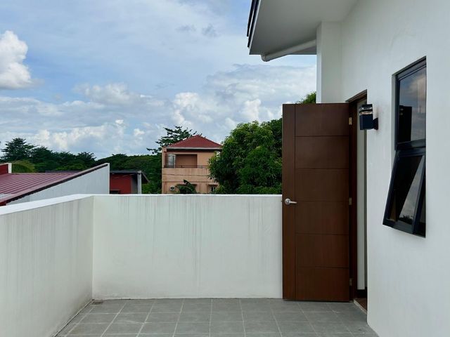 place photo 48